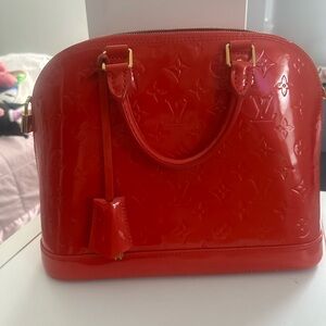 Louis Vuitton Alma pm monogram vernis red